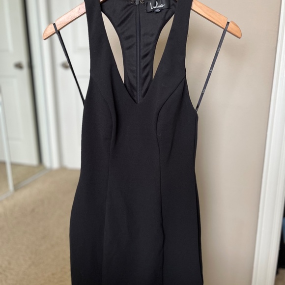 Clothes - Picture 4 of 4